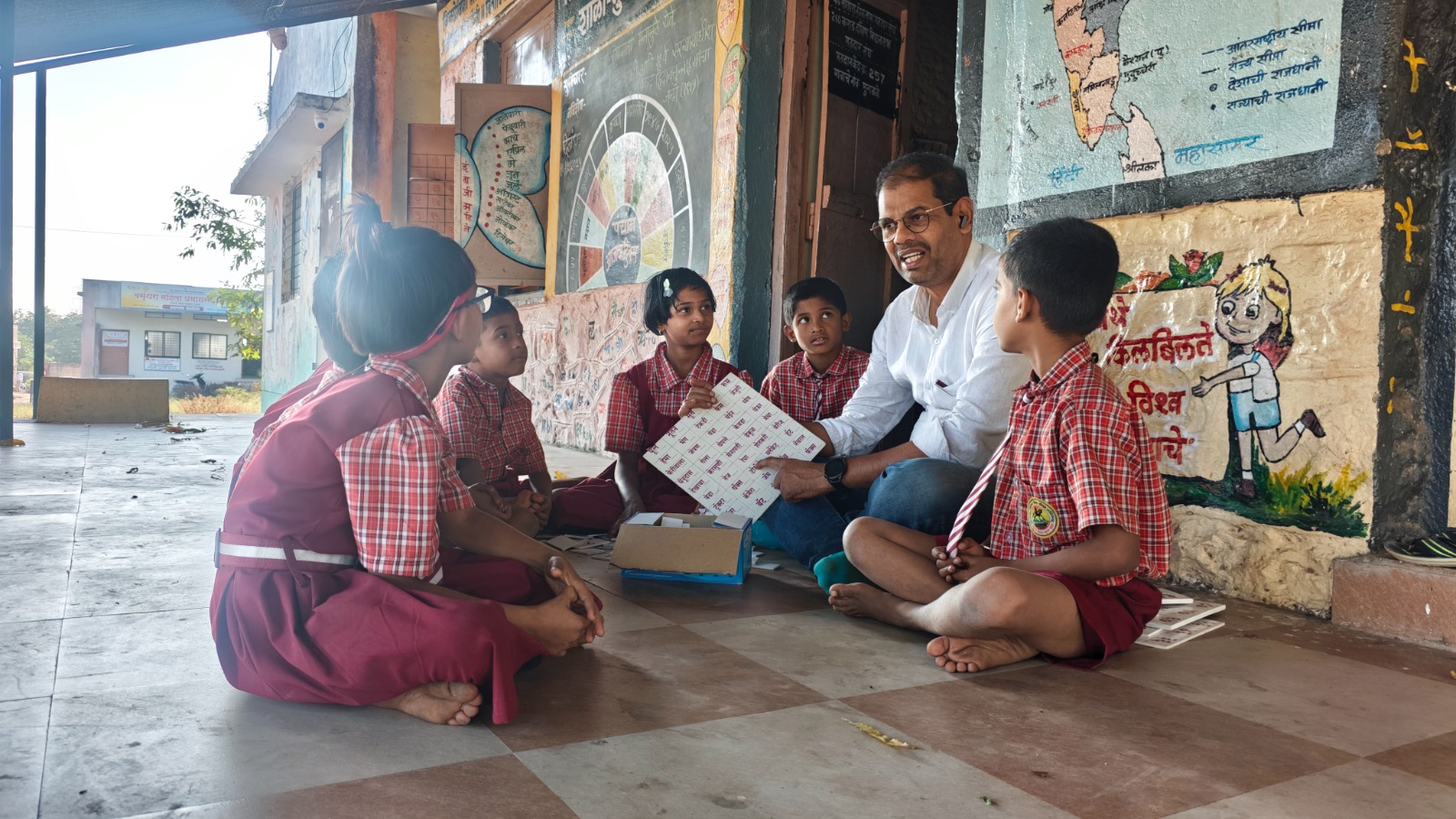 शाळेचा परिसर